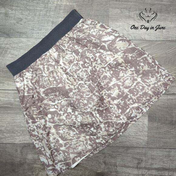 Loft Pull On Skirt Size XS - Picture 5 of 5